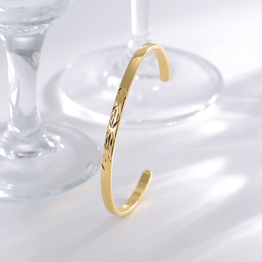 Gold Pattern Bangle