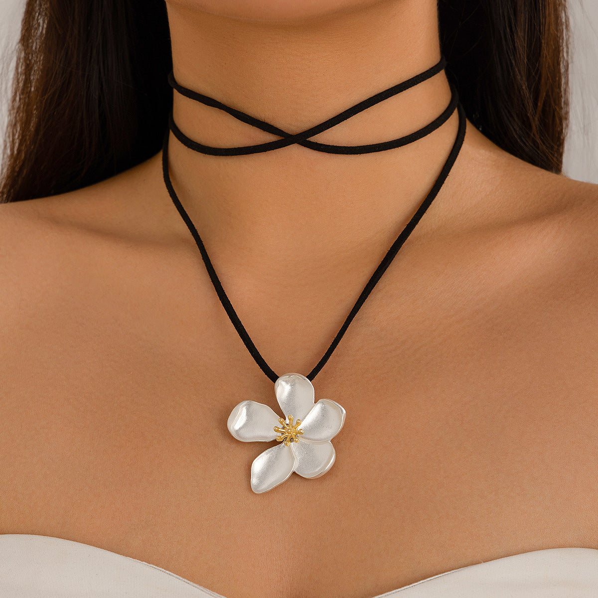 Five Petal Pendant Rope Necklace