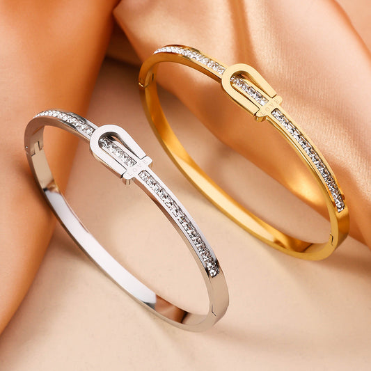 Sleek Elegance Love Bangle